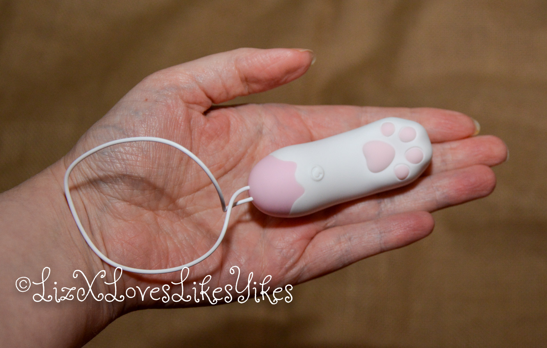 BOMBOMDA Review Cat Claw Licking Vibrator For Women