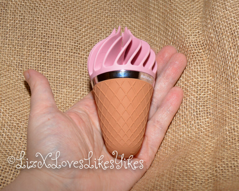 Review of Satisfyer Sweet Treat LayonVibrator Copyright Liz BlackX