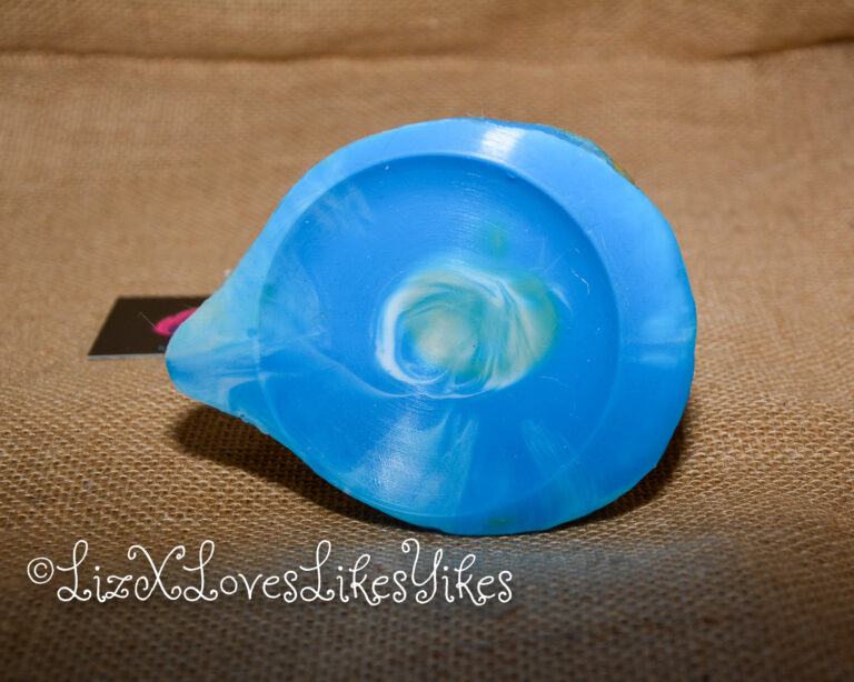 Review of the Alien II -Taurus- Bigshocked.com Copyright Liz BlackX