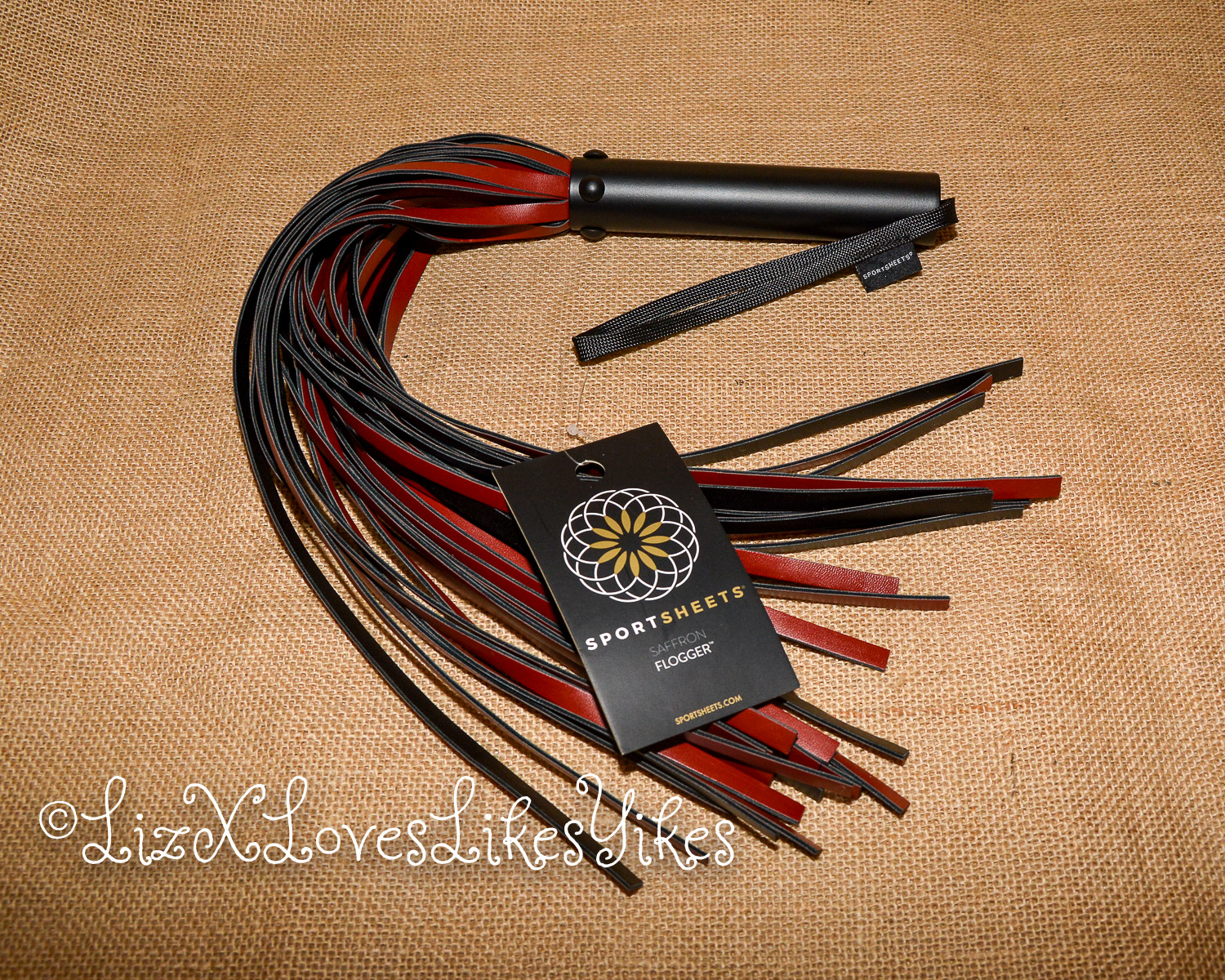 Review of the Saffron Flogger by Sportsheets