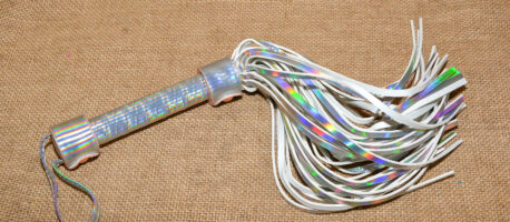Review of the Cosmo Bondage Holographic Flogger