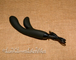 Review of the Hera Flex by Je Joue Copyright Liz BlackX