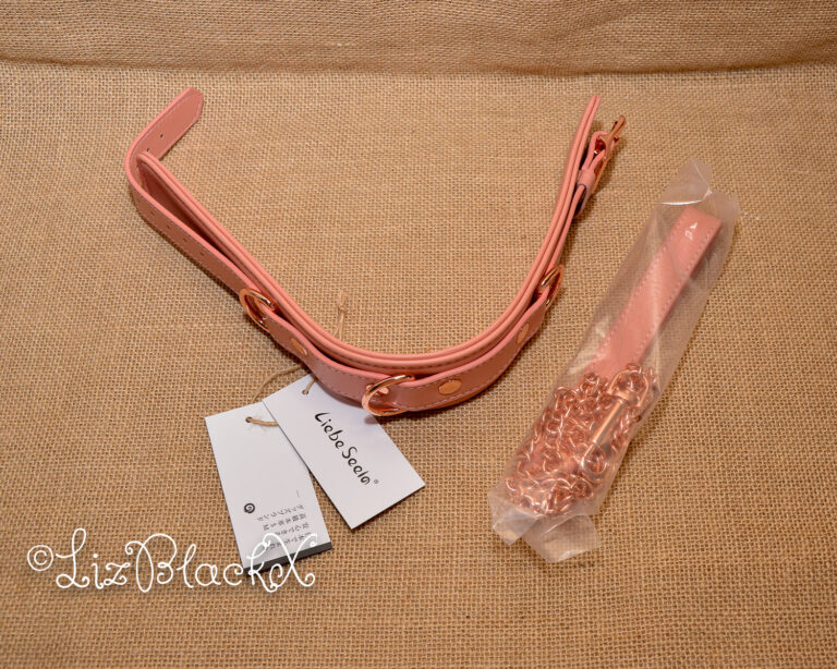 Review of the Pink Dream Leather Collar with Leash by Liebe Seele Copyright Liz BlackX