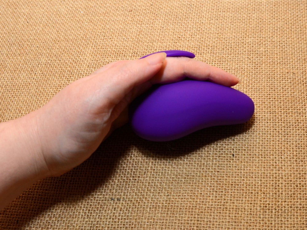 The Wellness Palm Sense Vibrator by Blush: A Mobility-Friendly Vibrator, Silent and Powerful for Everyone