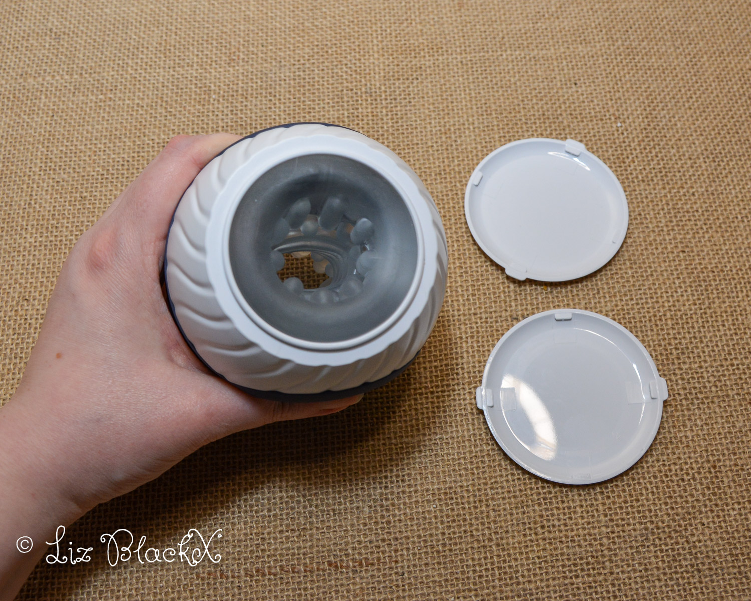 KYO Capsule 2 Review: Unveiling Discreet Vibrations for Maximum Pleasure