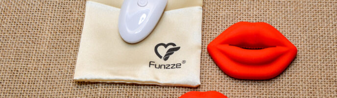 Lip-Shaped Nipple Clamps by Funzze: A Playful BDSM Toy Review